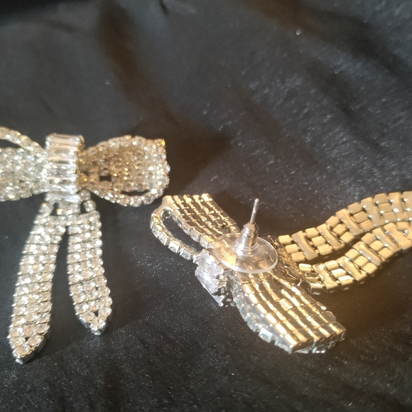 Rhinestone earrings - Picture 2 of 3